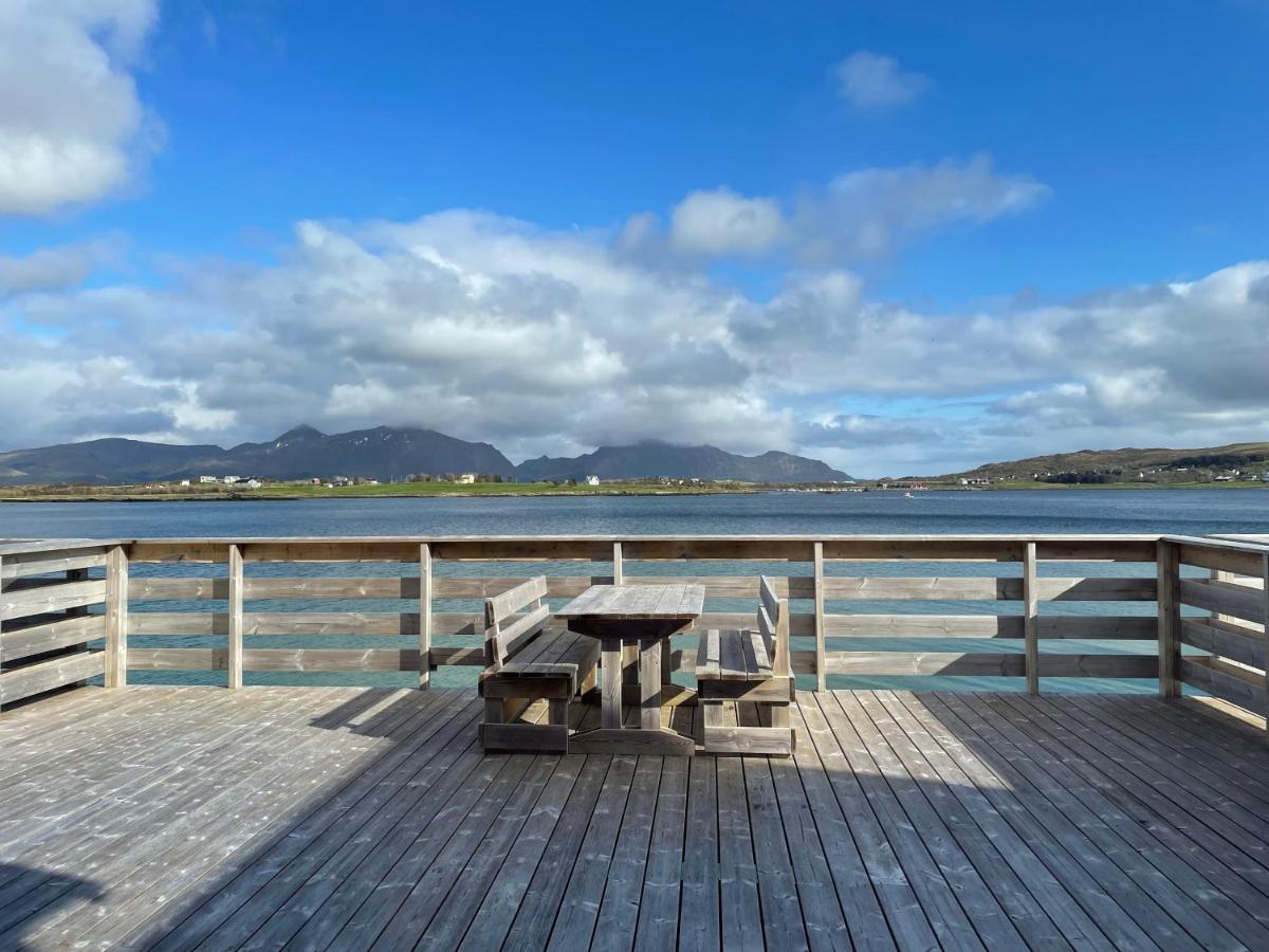 Luxurious Cabin By The Waterfront Leknes Exterior photo
